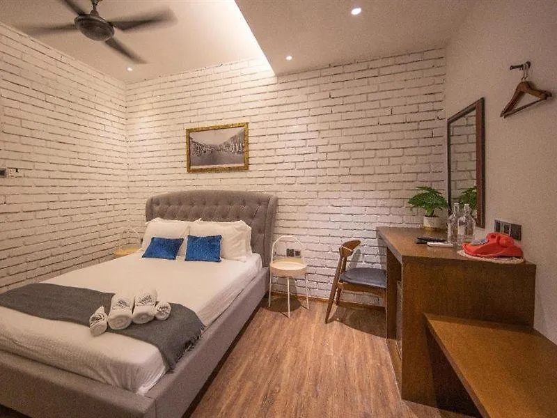 Carnarvon Suites By Reunion George Town Hotel