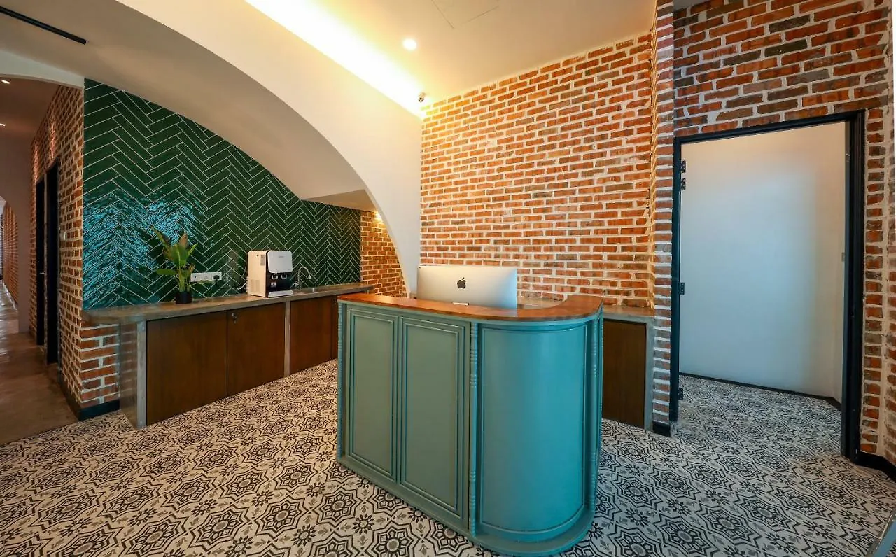 *** Hotel Carnarvon Suites By Reunion George Town Malaysia